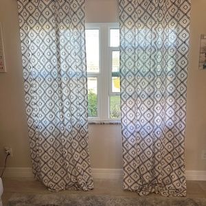 Curtains, like new